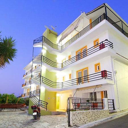 Remezzo Apartments 사미 객실 사진