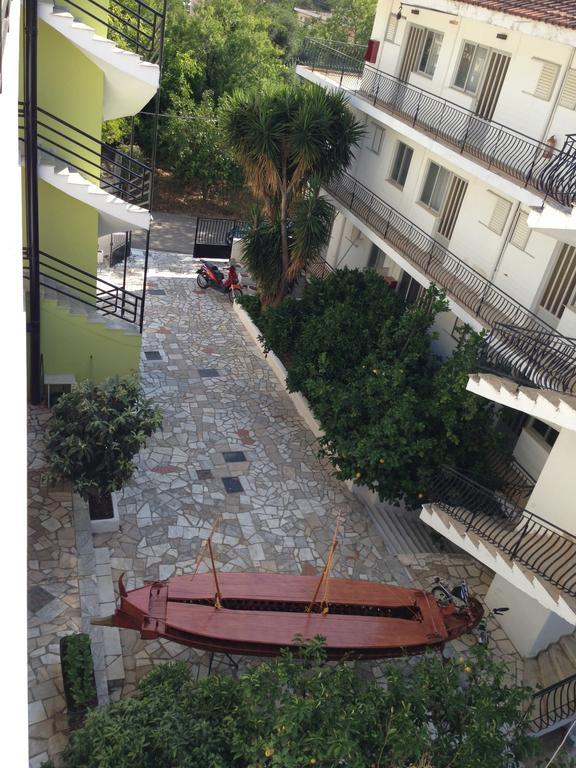 Remezzo Apartments 사미 객실 사진