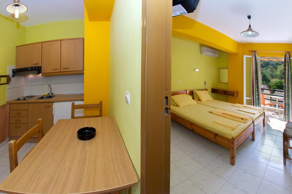 Remezzo Apartments 사미 객실 사진